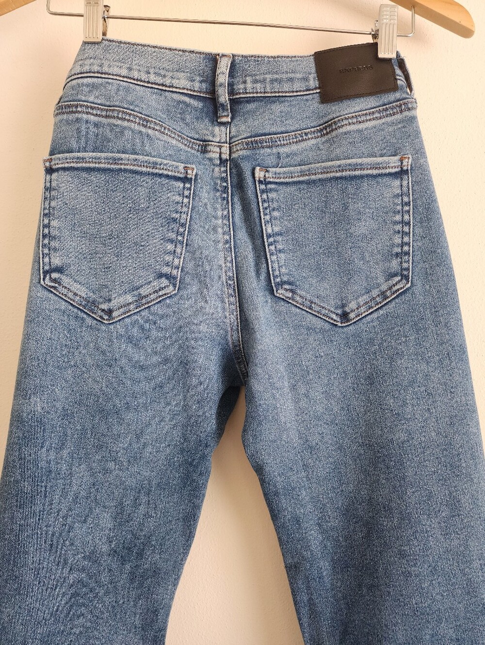 Express 70s Flare Jeans Mid Rise Blue Denim Boho Retro Stretch Size 8R Women - Picture 9 of 14